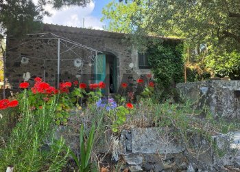 Giardino - Independent house Via Bardazzi Chiuse del Signore
snc, Piedimonte Etneo - photo 2