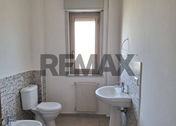 Bagno - Four-room apartment Via Guglielmo Marconi
 
24, Pedara - photo 16
