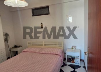 Camera / camera da letto - Two-room apartment Via Lungomare Cristoforo Colombo
 
4, Roccalumera - photo 8
