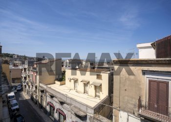 Edificio all\'aperto - Casa indipendente Via Murganzio
 
20, Lentini - foto 11