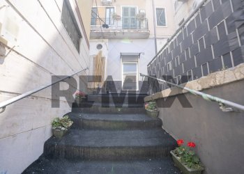 Scale - Casa indipendente Via Murganzio
 
20, Lentini - foto 34