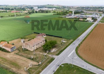 Casa all\'aperto - Rustic via San Bernardo
 
61, Chiaravalle - photo 1