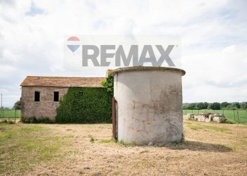 Casa all\'aperto - Rustic via San Bernardo
 
61, Chiaravalle - photo 18