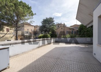 Terrazza - Apartment Via Igino Brutti
 
15, Belvedere Ostrense - photo 1