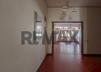 Hall / corridoio - Apartment Via Igino Brutti
 
15, Belvedere Ostrense - photo 2