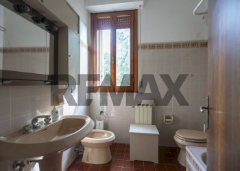 Bagno - Apartment Via Igino Brutti
 
15, Belvedere Ostrense - photo 22