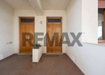 Hall / corridoio - Apartment Via Igino Brutti
 
15, Belvedere Ostrense - photo 30