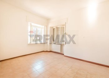 Camera da letto P.T. - Semi-detached house giovanni annibaldi
 
4, Cupramontana - photo 24