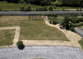 Giardino - Terreno edificabile Via Giovanni Falcone
snc, Castelbellino - foto 3