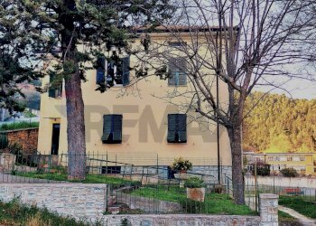Edificio all\'aperto - Appartamento Via Don Minzoni
 
12, Serra San Quirico - foto 1
