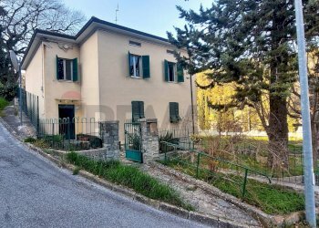 Casa all\'aperto - Appartamento Via Don Minzoni
 
12, Serra San Quirico - foto 2