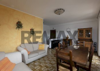 Sala da pranzo - Appartamento Via Borgo Emilio
 
251, Arcevia - foto 6
