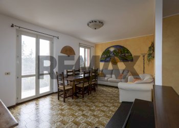Sala da pranzo - Appartamento Via Borgo Emilio
 
251, Arcevia - foto 7