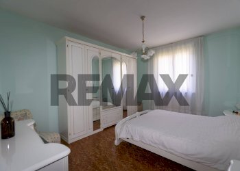 Camera / camera da letto - Appartamento Via Borgo Emilio
 
251, Arcevia - foto 19