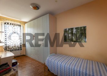 Camera / camera da letto - Appartamento Via Borgo Emilio
 
251, Arcevia - foto 26