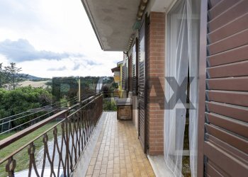 Balcone - Appartamento Via Borgo Emilio
 
251, Arcevia - foto 36