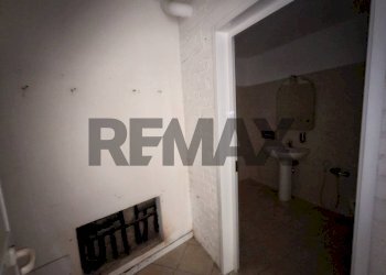 Bagno - Shop VIA IGINO SIMBOLI
 
2, Recanati - photo 37
