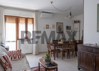 Sala da pranzo - Appartamento Via G. Brodolini
 
13, Maiolati Spontini - foto 6