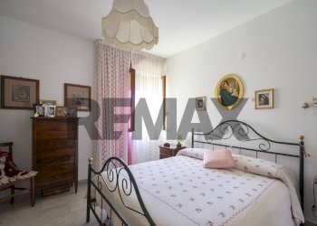 Camera / camera da letto - Appartamento Via G. Brodolini
 
13, Maiolati Spontini - foto 17