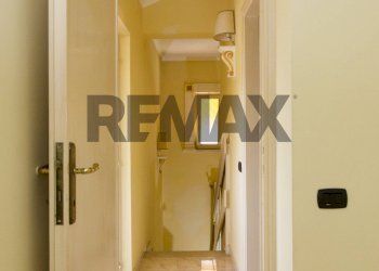 Hall / corridoio - Villa a Schiera Via dei Gelsi
 
187/189, Anzio - foto 47