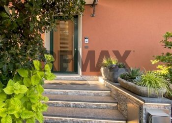 Esterno - Villa Viale Einaudi
 
29, Arese - foto 4