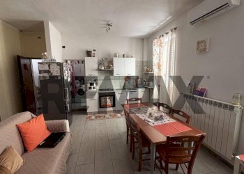 Sala da pranzo - Three-room apartment Via Torre di Lupo
 
29, Mattinata - photo 3
