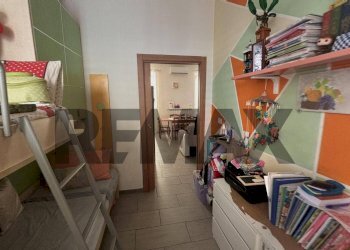Hall / corridoio - Three-room apartment Via Torre di Lupo
 
29, Mattinata - photo 15