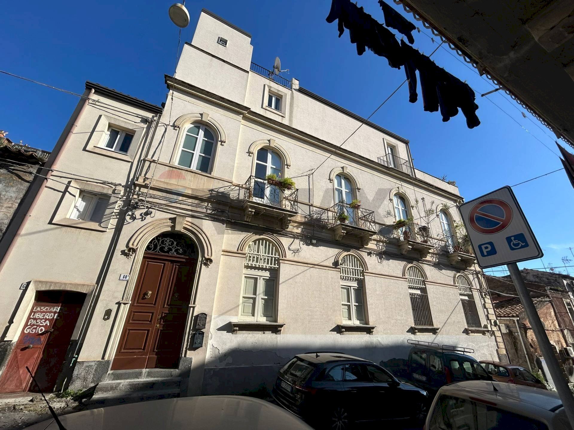Edificio all\'aperto - Casa semi indipendente Via Della Palma
60, Catania - foto 3