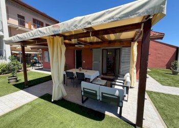 Terrazza - Independent house Via Monte Nero
 
13, Arona - photo 2