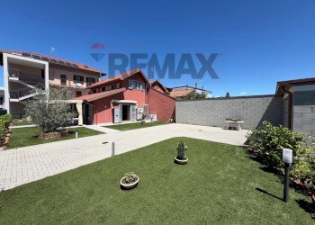 Casa all\'aperto - Independent house Via Monte Nero
 
13, Arona - photo 8