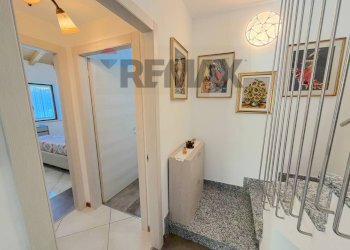 Bagno - Independent house Via Monte Nero
 
13, Arona - photo 42