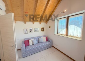 Camera / camera da letto - Independent house Via Monte Nero
 
13, Arona - photo 47