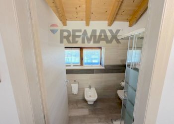 Bagno - Independent house Via Monte Nero
 
13, Arona - photo 59