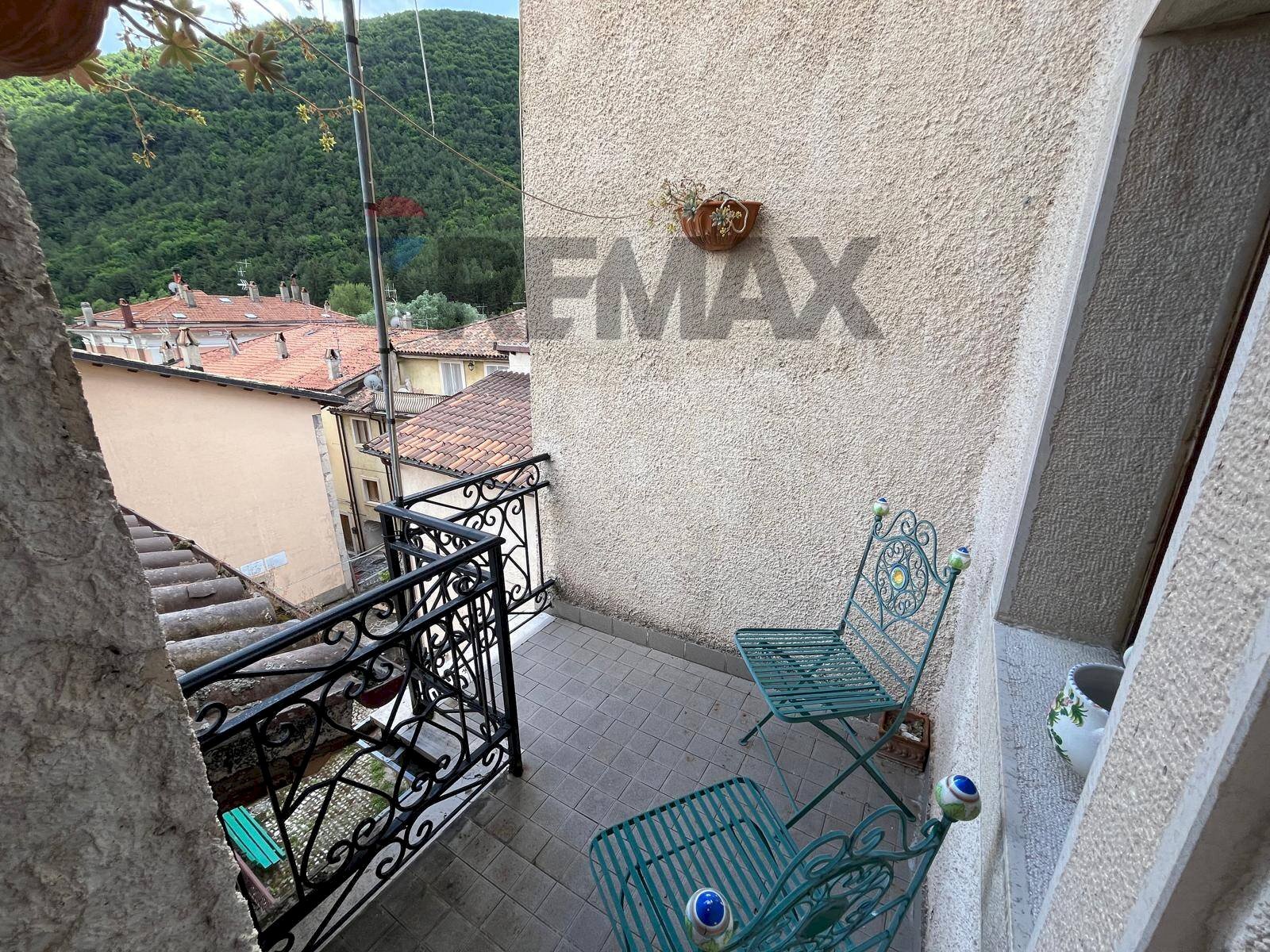 Balcone - Casa indipendente VIA SANNITA
11, Villetta Barrea - foto 3