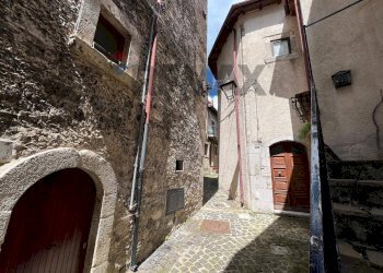 Edificio all\'aperto - Casa indipendente VIA SANNITA
 
11, Villetta Barrea - foto 53