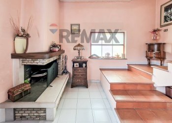 Scale - Independent house Via Genovese
 
1, San Benedetto dei Marsi - photo 2