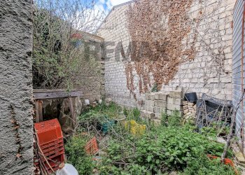 Giardino - Independent house Via Genovese
 
1, San Benedetto dei Marsi - photo 34