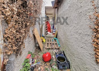 Giardino - Independent house Via Genovese
 
1, San Benedetto dei Marsi - photo 36