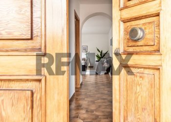 Hall / corridoio - Apartment Via Cavour
 
57, Lettopalena - photo 6