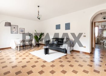 Sala da pranzo - Apartment Via Cavour
 
57, Lettopalena - photo 24