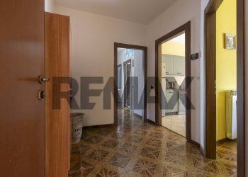 Hall / corridoio - Four-room apartment Via Pablo Neruda
 
13, Arsago Seprio - photo 11