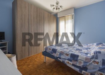 Camera / camera da letto - Four-room apartment Via Pablo Neruda
 
13, Arsago Seprio - photo 17