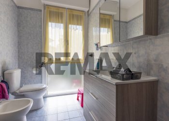 Bagno - Four-room apartment Via Pablo Neruda
 
13, Arsago Seprio - photo 19