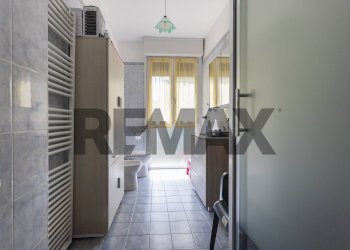 Bagno - Four-room apartment Via Pablo Neruda
 
13, Arsago Seprio - photo 20