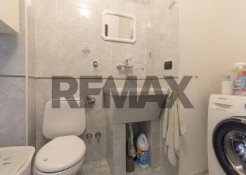 Bagno - Four-room apartment Via Pablo Neruda
 
13, Arsago Seprio - photo 21