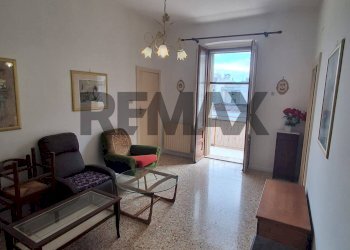 Soggiorno - Casa indipendente via isonzo
77, San Vito dei Normanni - foto 7