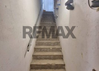 Scale - Casa indipendente via isonzo
77, San Vito dei Normanni - foto 20