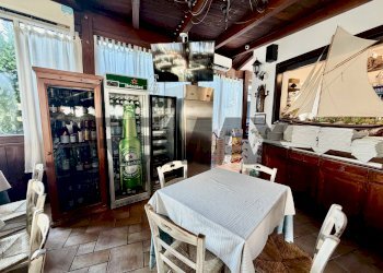 Sala da pranzo - Locale Commerciale via della torre
16, Carovigno - foto 6