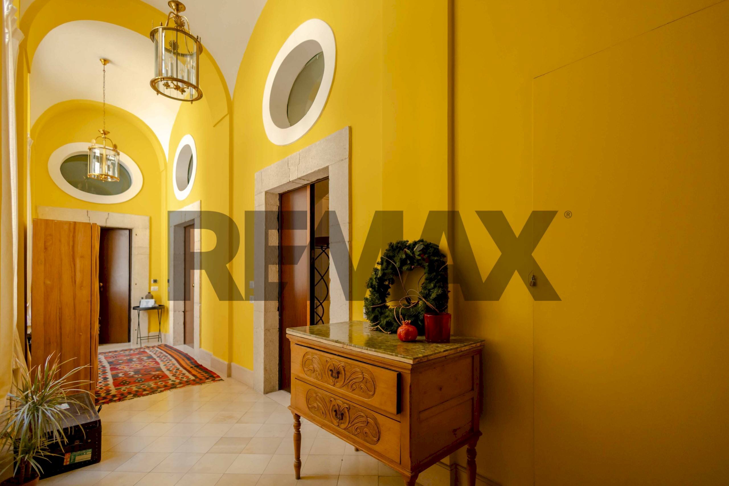Hall / corridoio - Three-room apartment Via Boemondo
 
9, Bari - photo 1