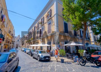 Edificio all\'aperto - Three-room apartment Via Boemondo
9, Bari - photo 3